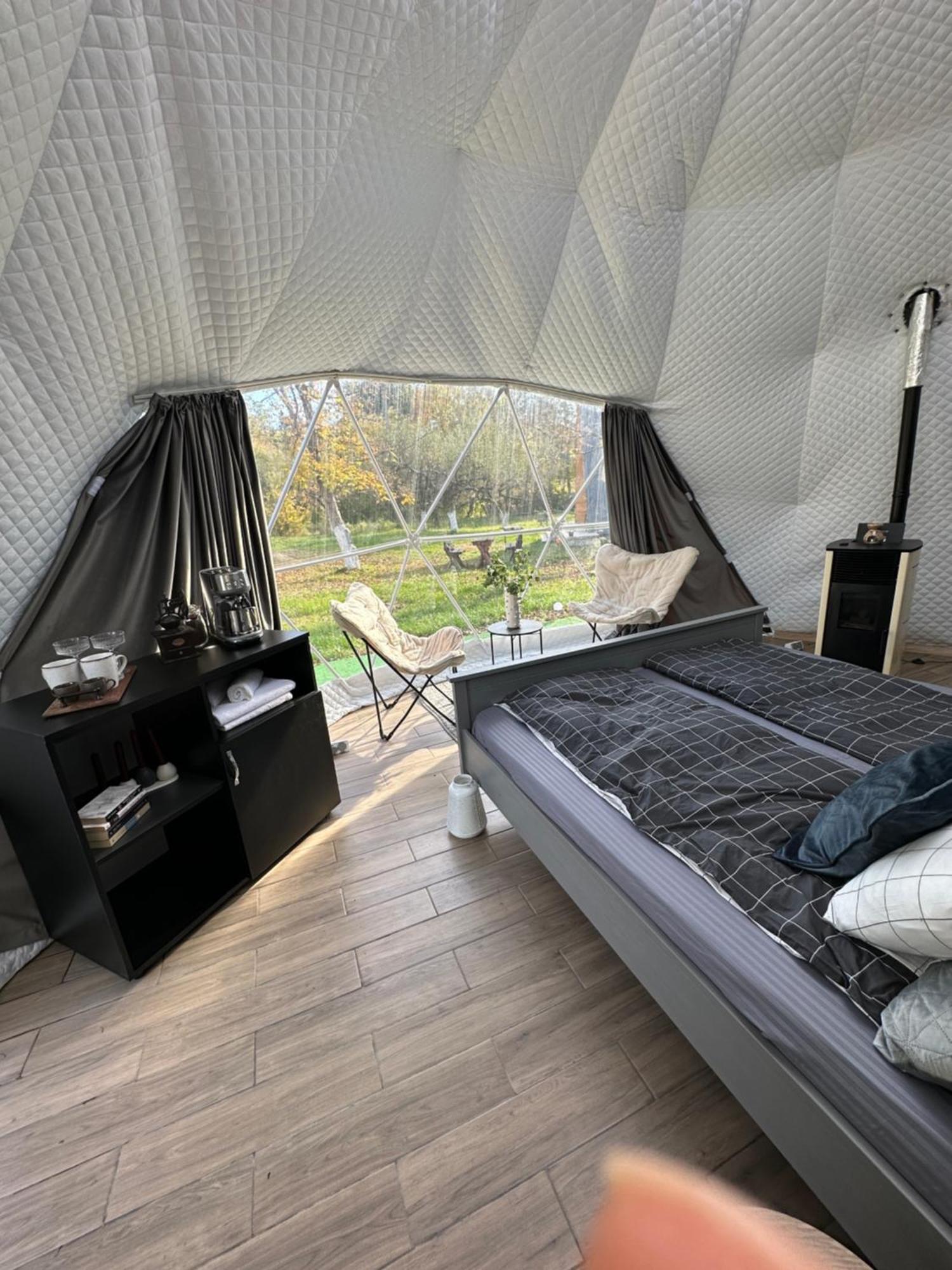 The Frog Glamping Hotel โฮเรซู ภายนอก รูปภาพ