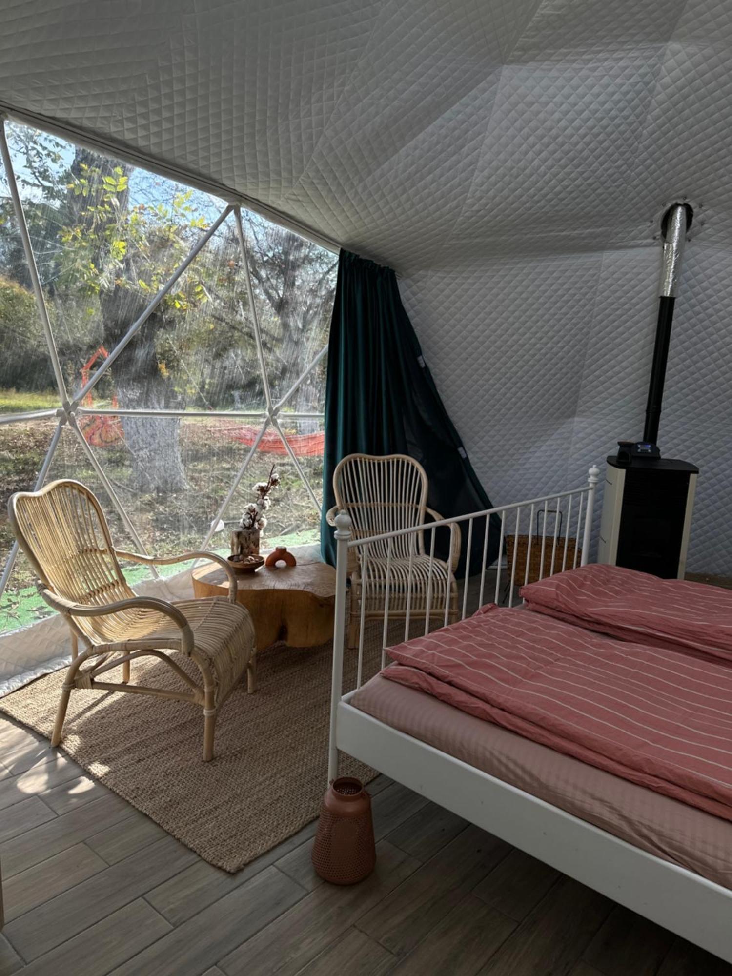 The Frog Glamping Hotel โฮเรซู ภายนอก รูปภาพ