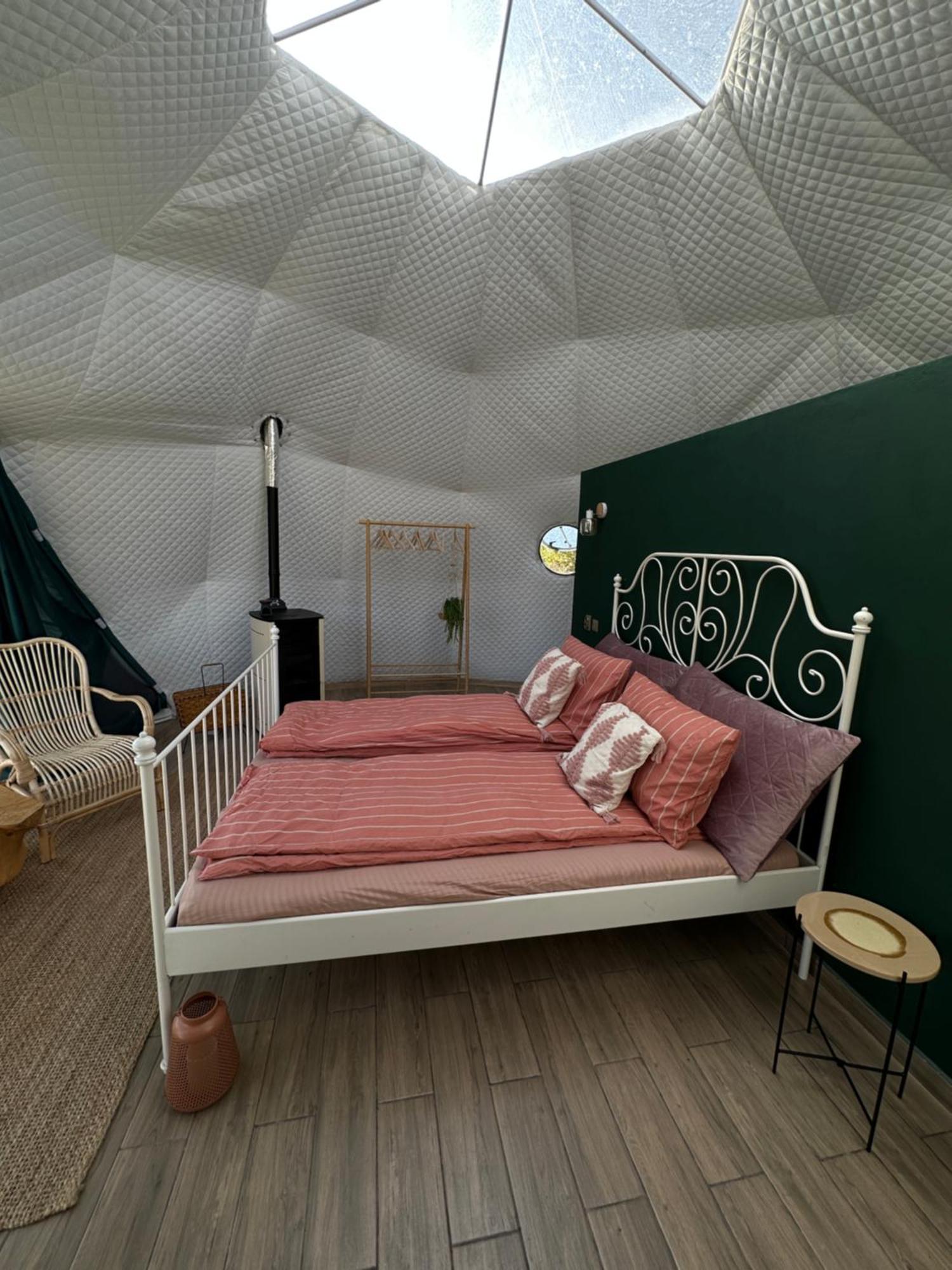 The Frog Glamping Hotel โฮเรซู ภายนอก รูปภาพ