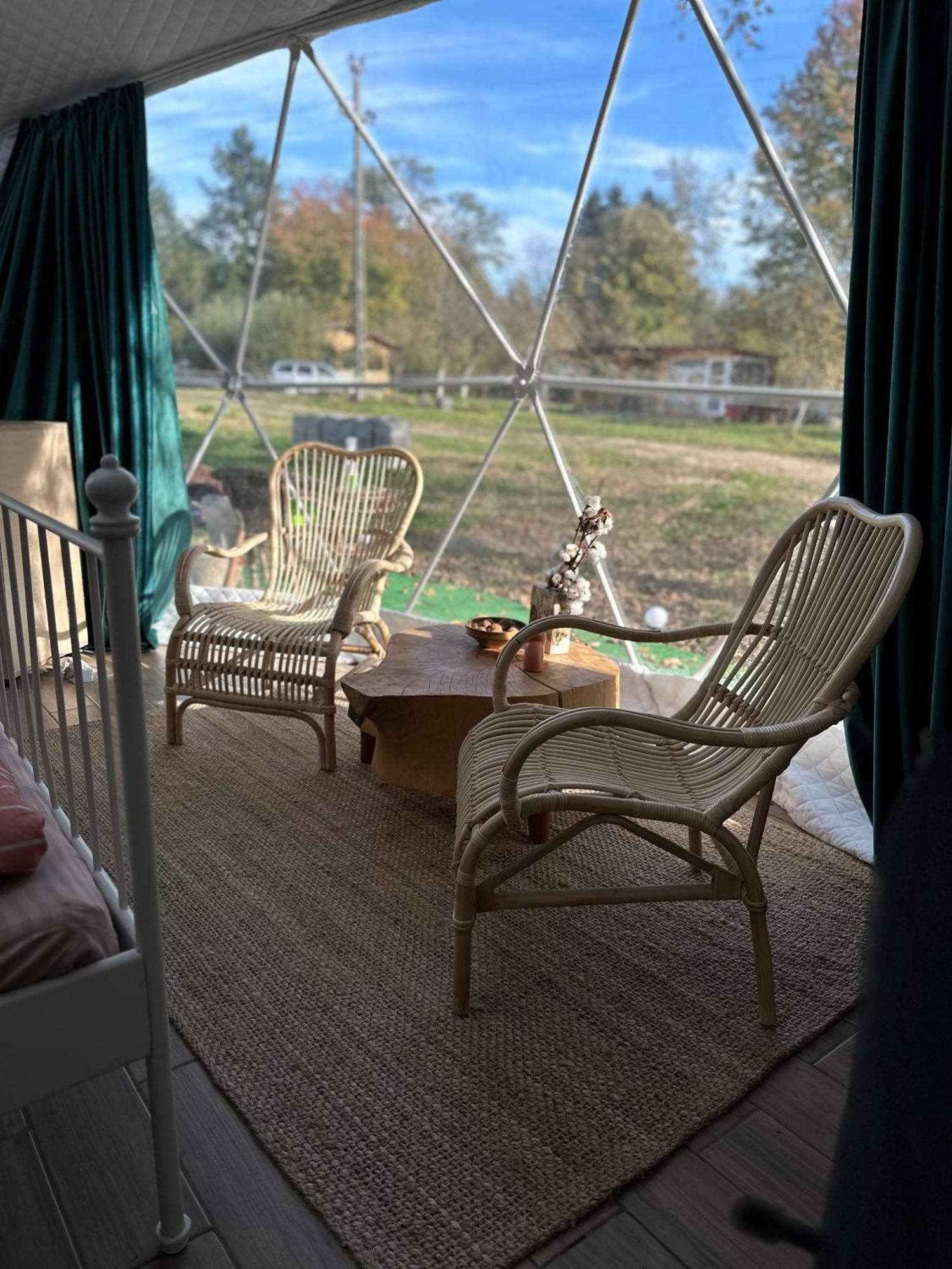 The Frog Glamping Hotel โฮเรซู ภายนอก รูปภาพ
