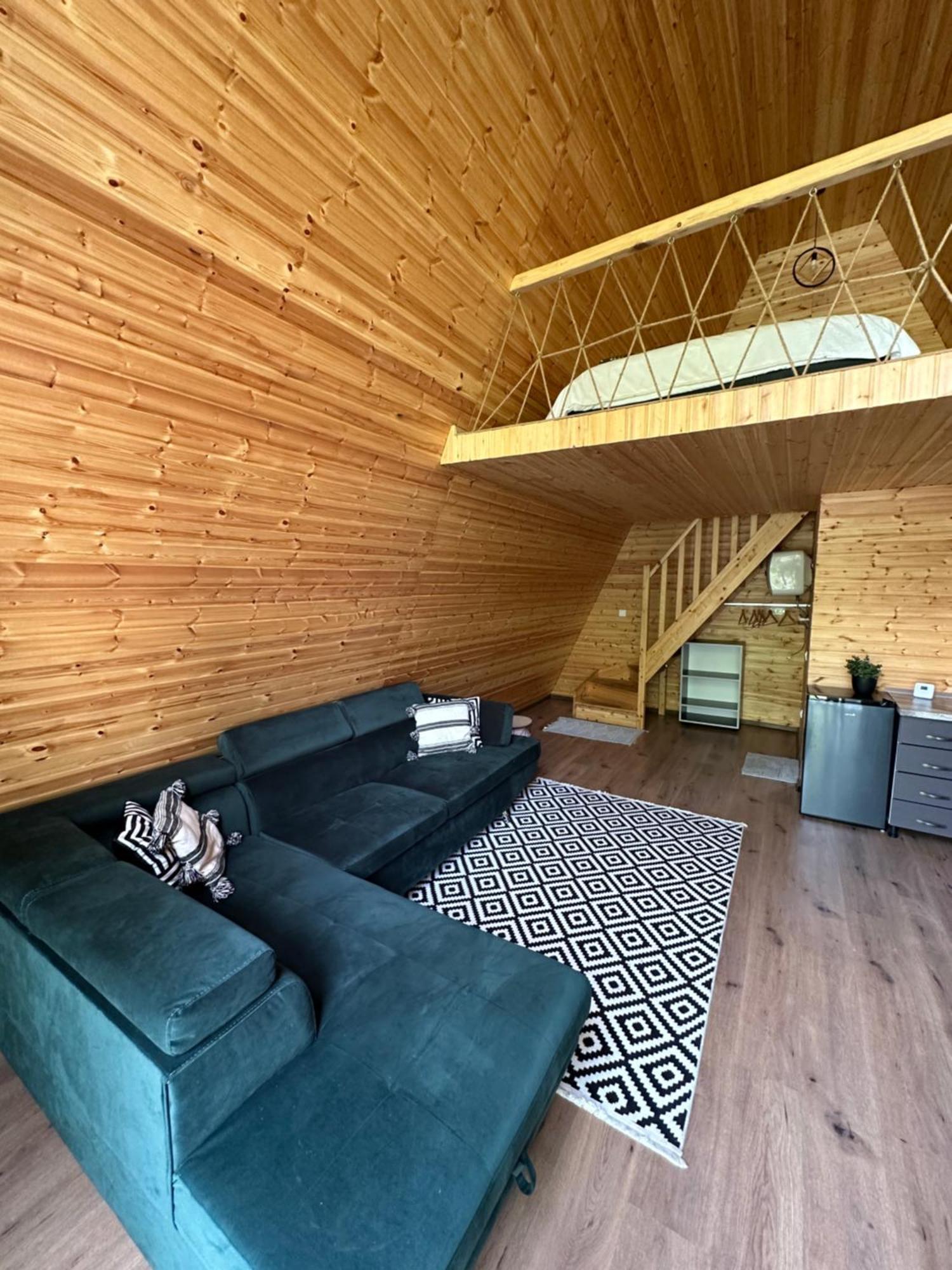 The Frog Glamping Hotel โฮเรซู ภายนอก รูปภาพ